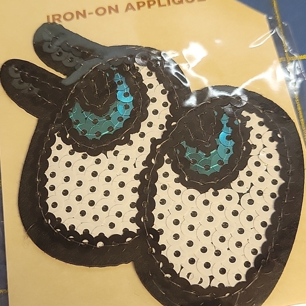 Sequin Eyes Embroidered 2.5" x 3" Iron On Patch New